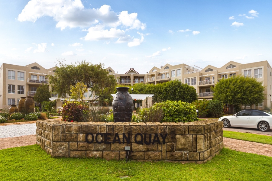 To Let 2 Bedroom Property for Rent in Harbour Island Western Cape
